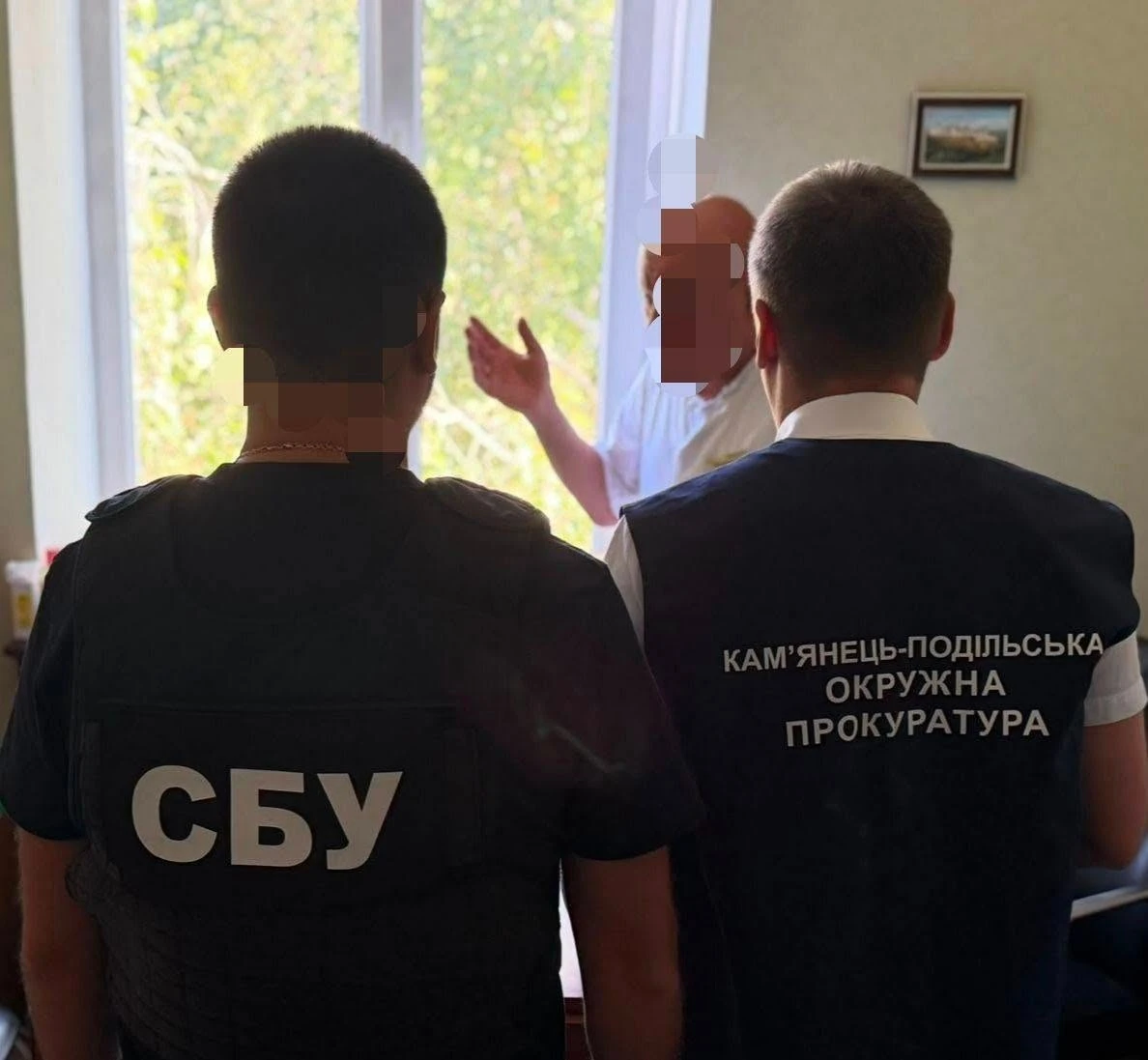 На Хмельниччині повідомлено про підозру лікарю, який «допомагав» отримувати інвалідність