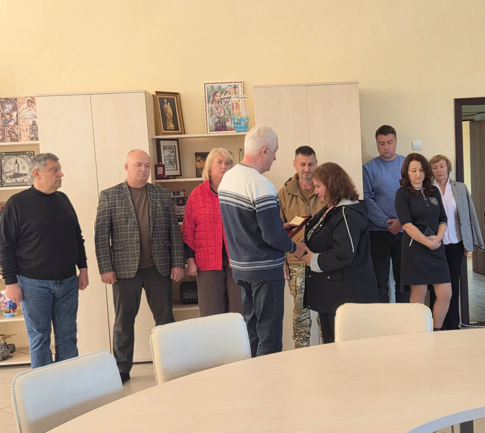 У Славуті рідним полеглих захисників України вручили державні нагороди