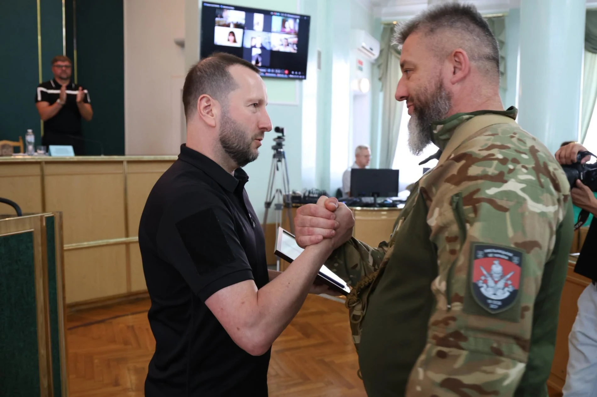 Почесним знаком Хмельницької ОВА нагороджено голову Ганнопільської сільської ради