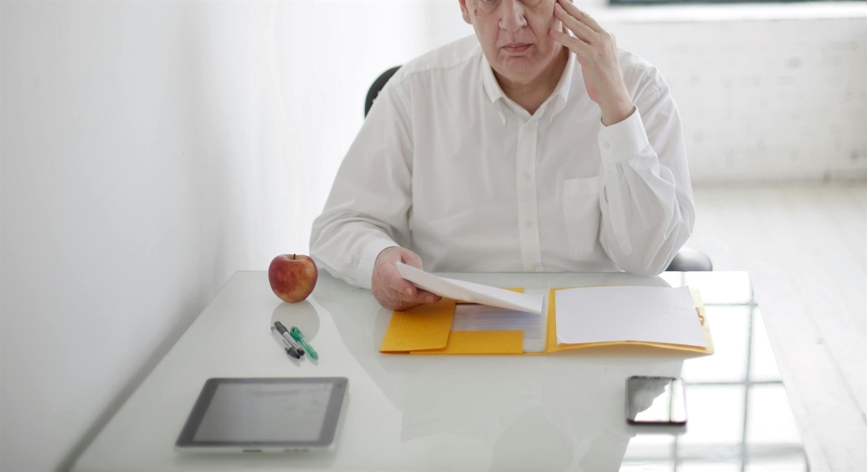 Різне написання прізвища: суд допоміг вчителю підтвердити страховий стаж