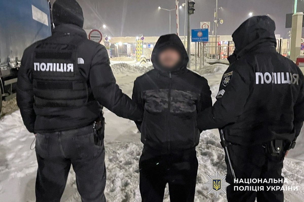 Із Німеччини на Хмельниччину екстрадували 33-річного наркоторговця