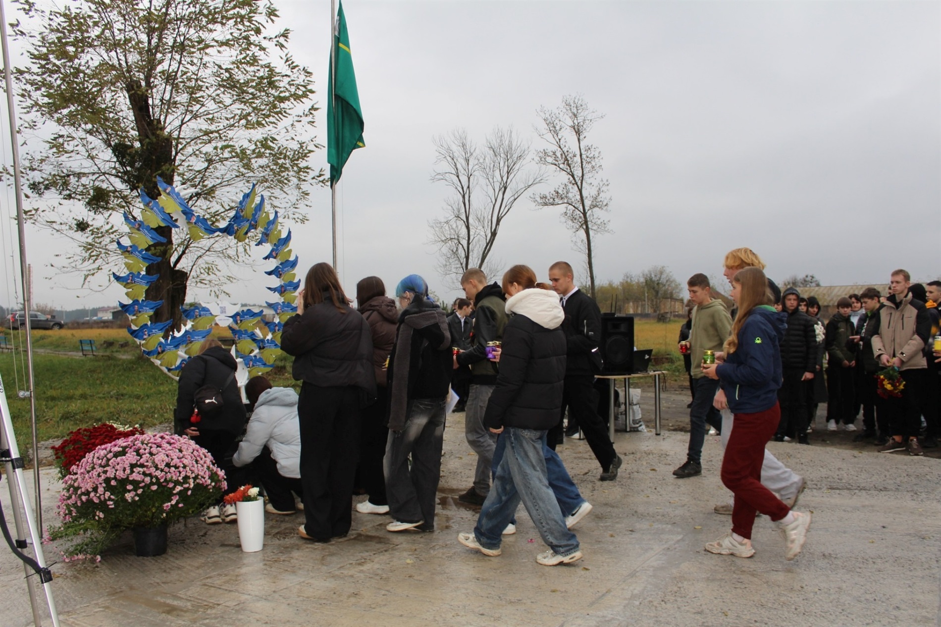 У серцях живих – 25 випускників Славутського професійного ліцею