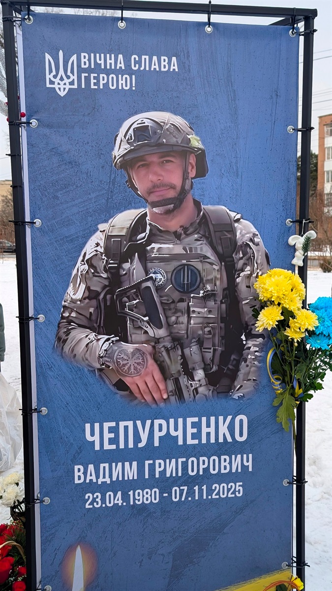 На Алеї Пам’яті «Наші Герої» встановили додаткові світлини Героїв-захисників