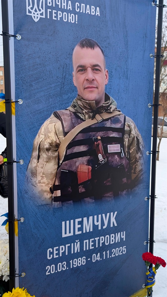 На Алеї Пам’яті «Наші Герої» встановили додаткові світлини Героїв-захисників