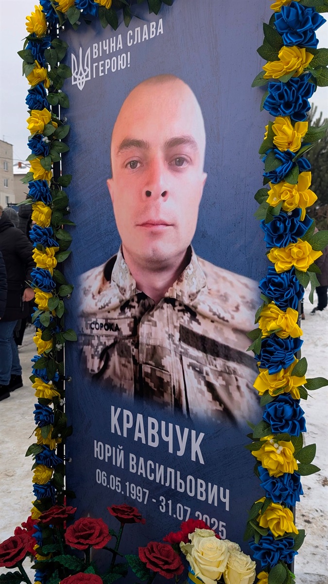 На Алеї Пам’яті «Наші Герої» встановили додаткові світлини Героїв-захисників