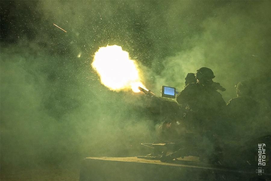 Нетішинські гвардійці тренуються відбивати атаки дронів