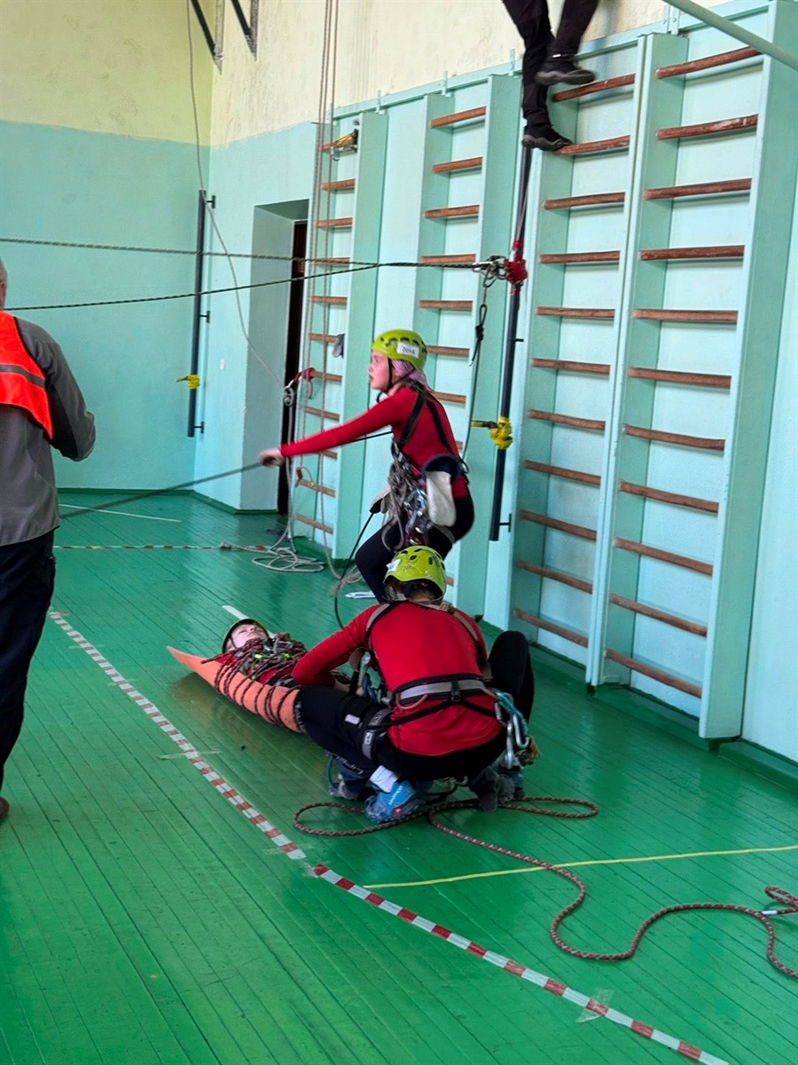 Юні туристи зі Славути відзначилася на Чемпіонаті України в закритих приміщеннях