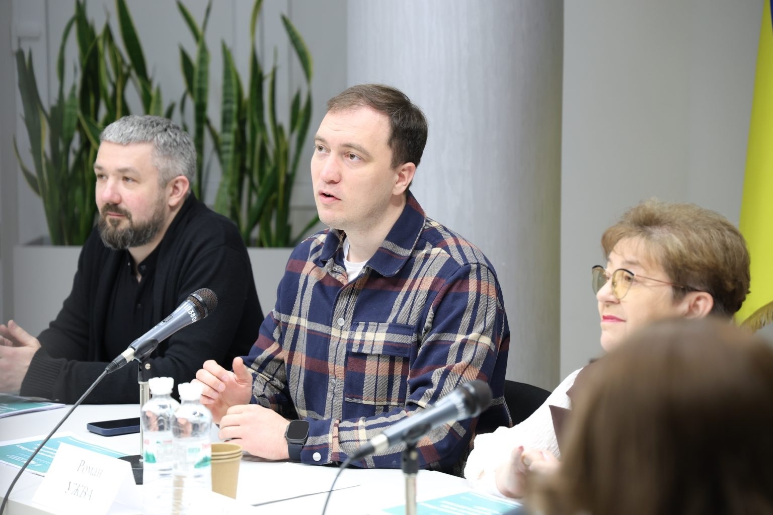 На Хмельниччині посилюють співпрацю ЦНАПів і Пенсійного фонду