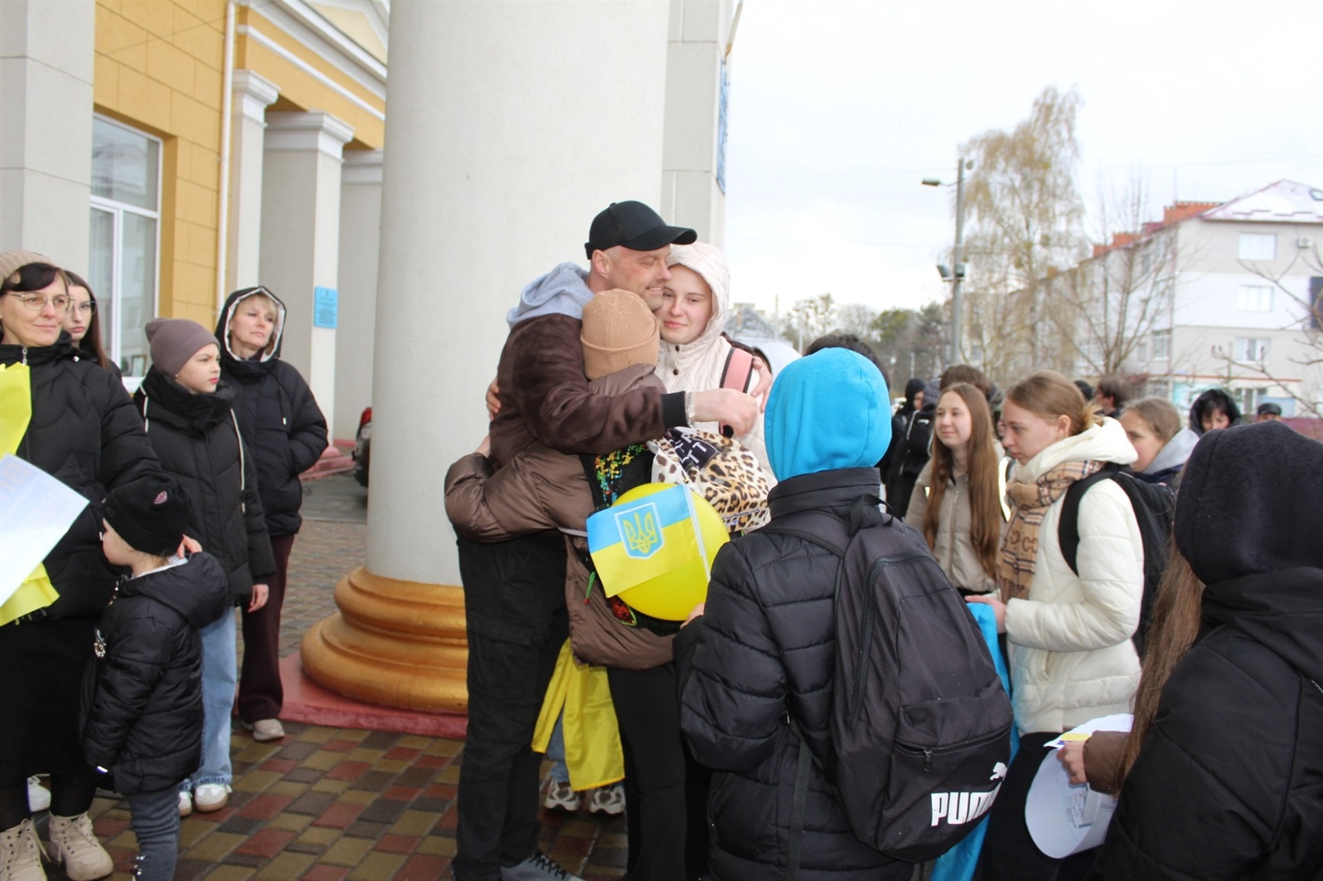 До рідної Славути з ворожого полону повернувся захисник України Володимир Шеремета