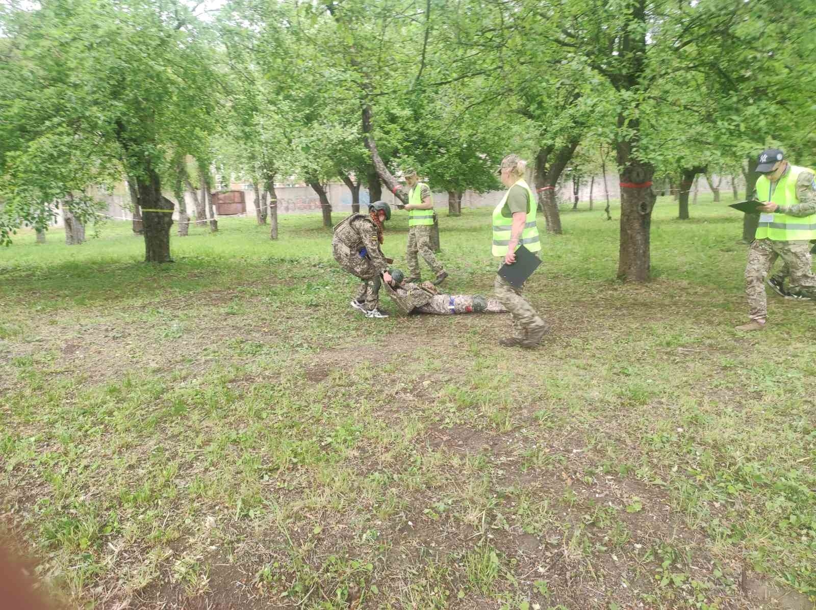Команда зі Славути виборола «бронзу» на обласних змаганнях із «Захисту України»