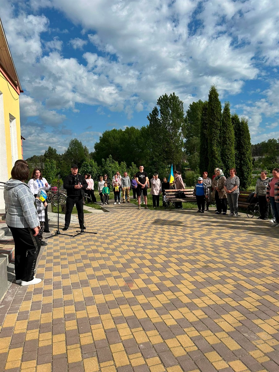 Довгоочікуване повернення: у Крупецькій громаді зустріли воїна Федора Рая