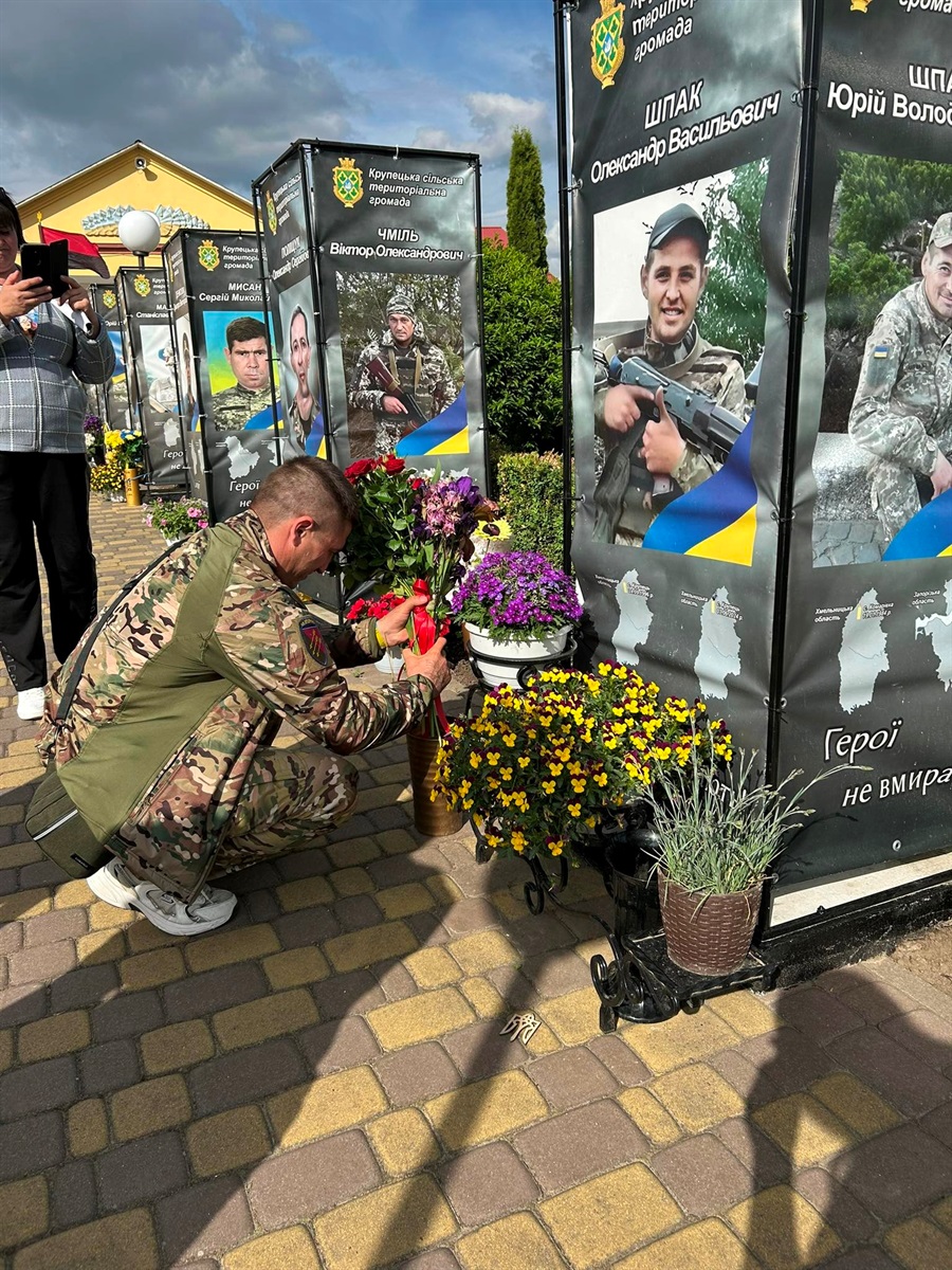 Довгоочікуване повернення: у Крупецькій громаді зустріли воїна Федора Рая