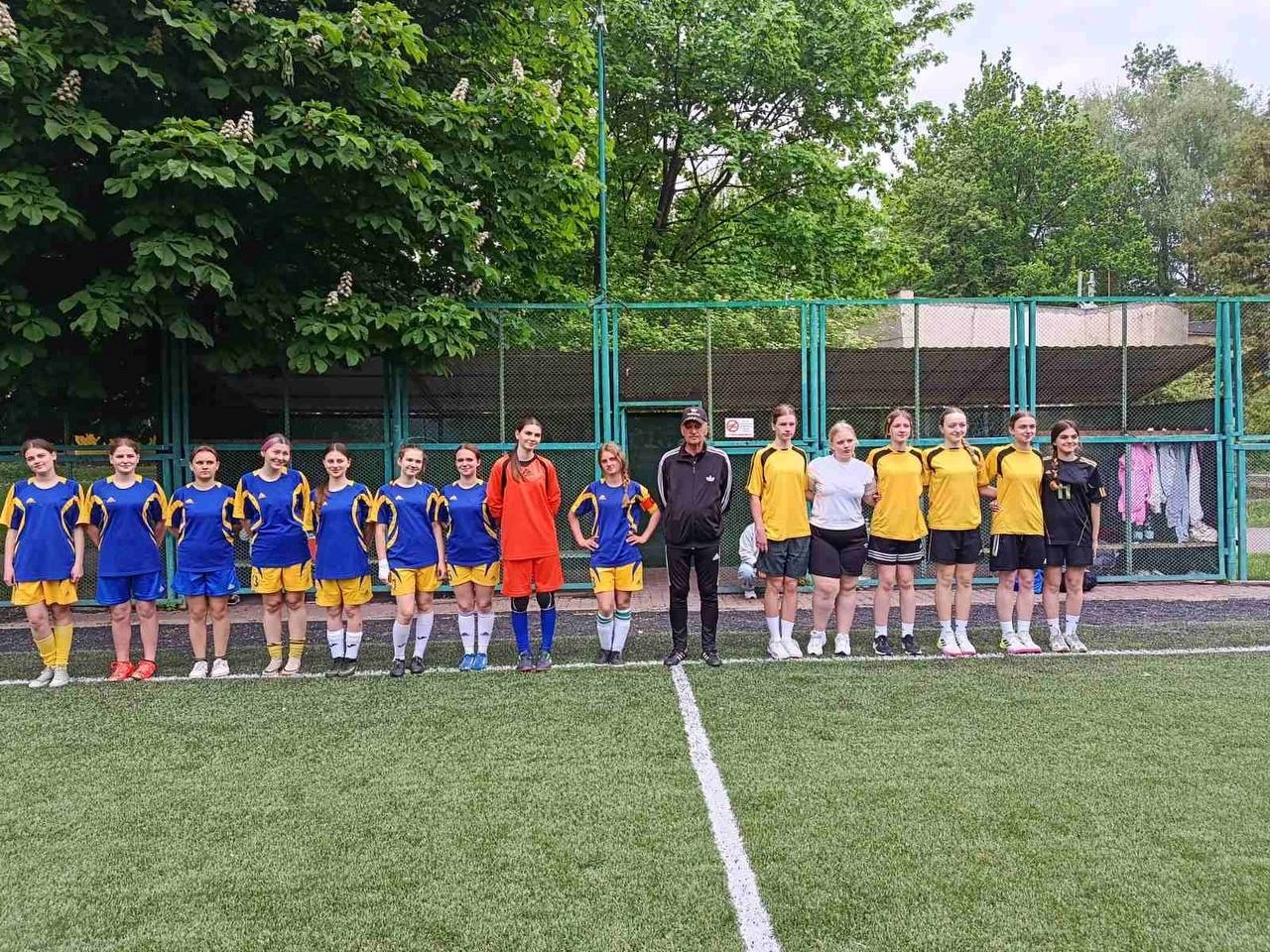 Футболістки Берездівського ліцею стали чемпіонками Хмельниччини та вийшли у всеукраїнський етап
