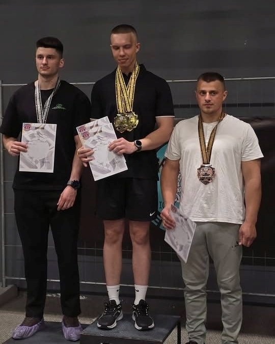 Нові спортивні вершини: працівник ХАЕС став рекордсменом України