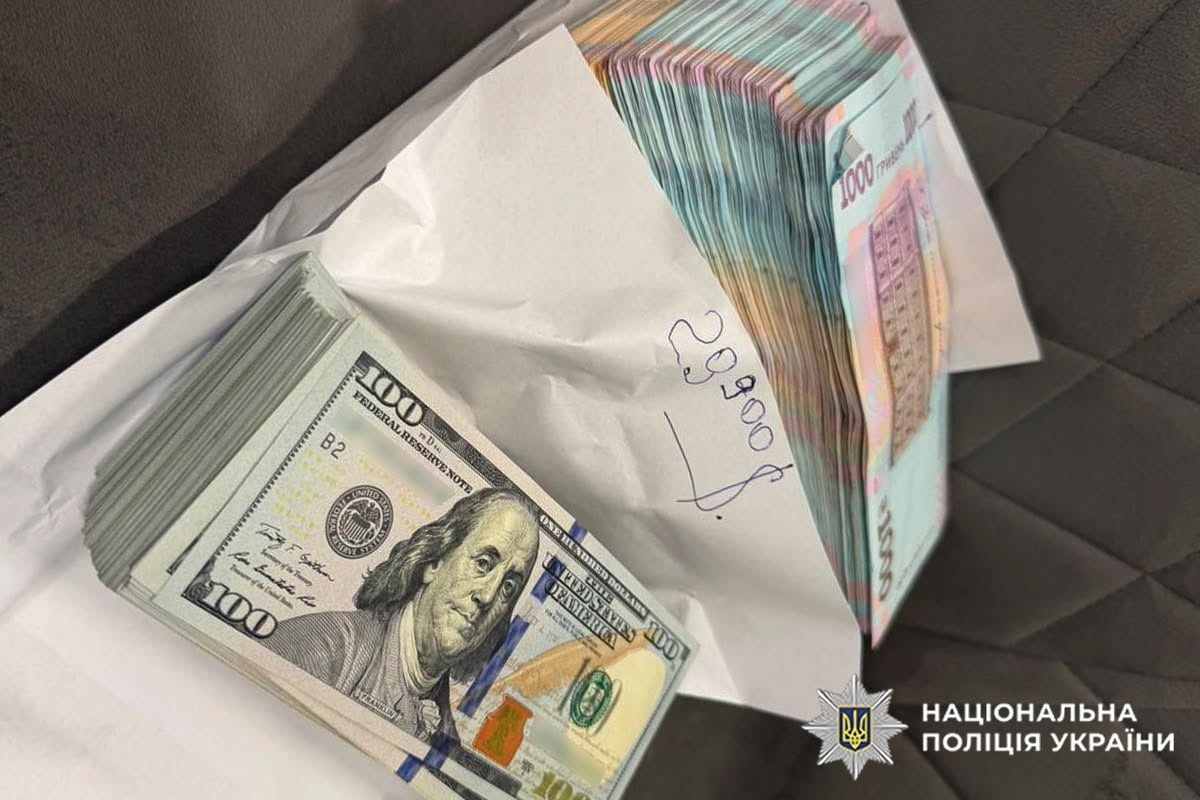 На Хмельниччині працівники поліції викрили схему незаконного надання відстрочки від призову