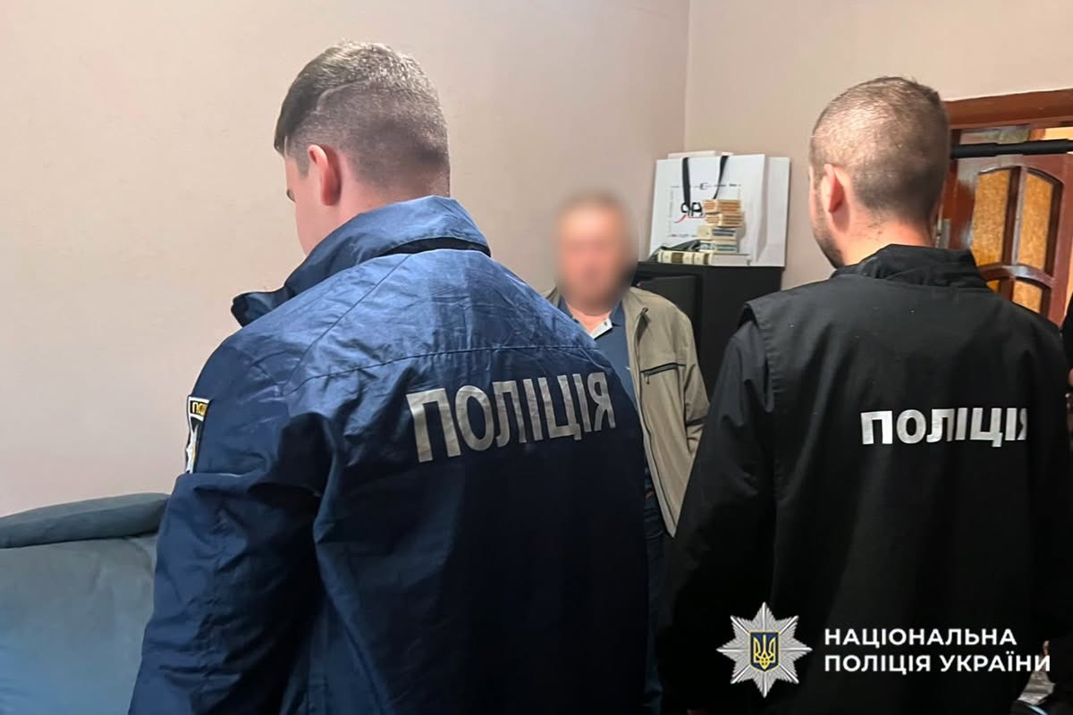 Правоохоронці викрили схему ухилення від мобілізації через фіктивне працевлаштування