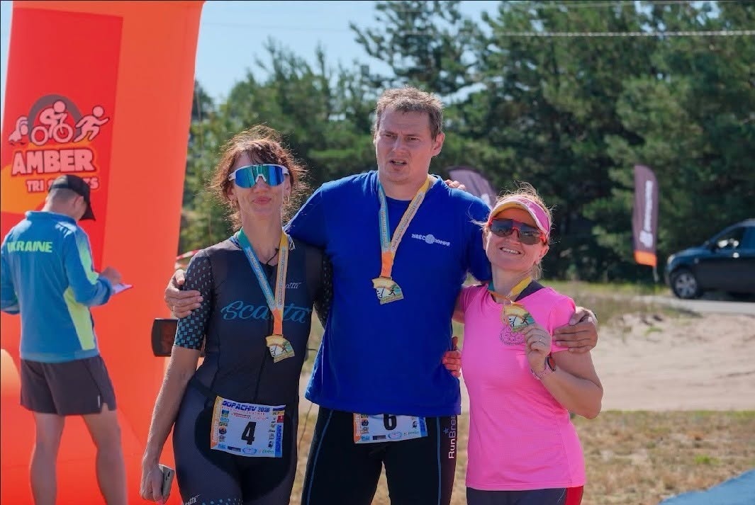 Працівники Хмельницької АЕС долучилися до благодійного «Sopachiv Triathlon 2026»